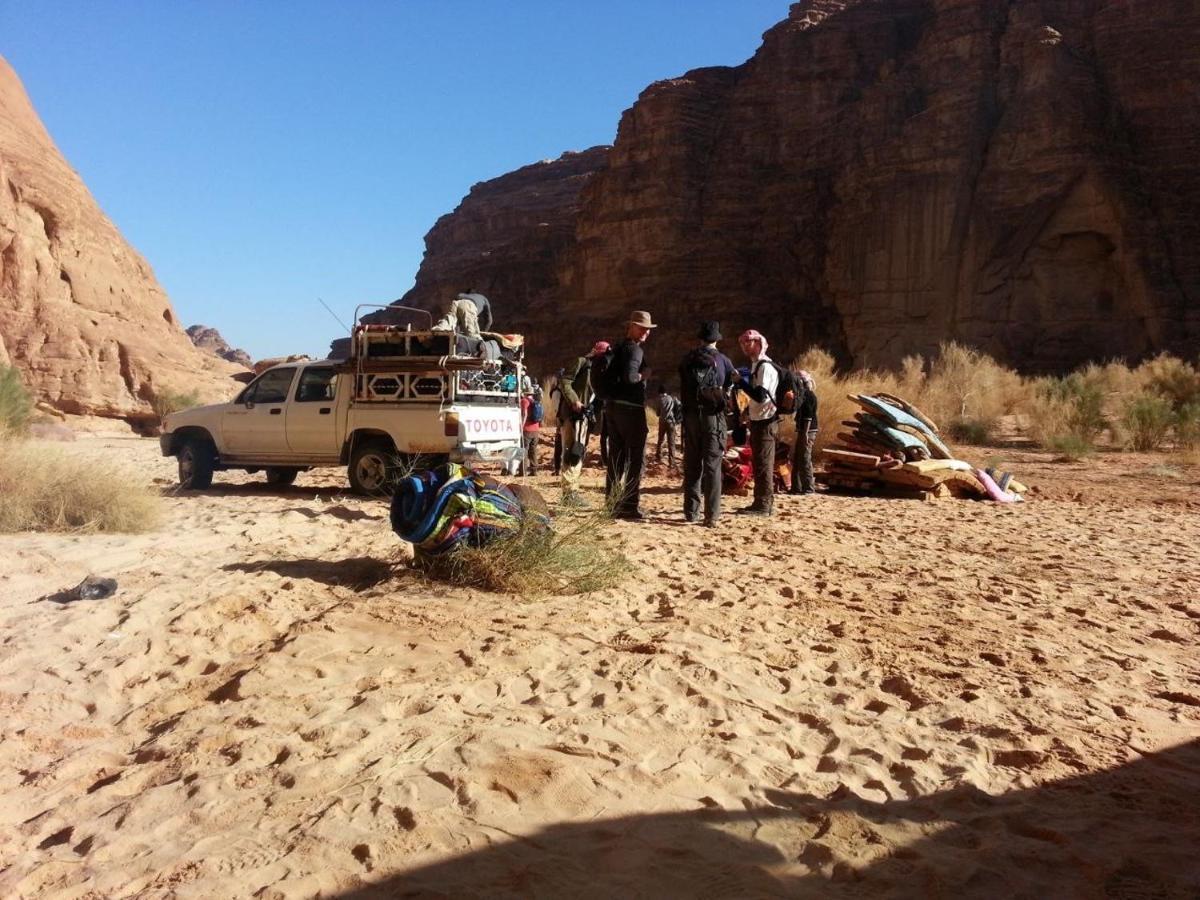 Zawaideh Desert Camp Hotel Wadi Rum Luaran gambar