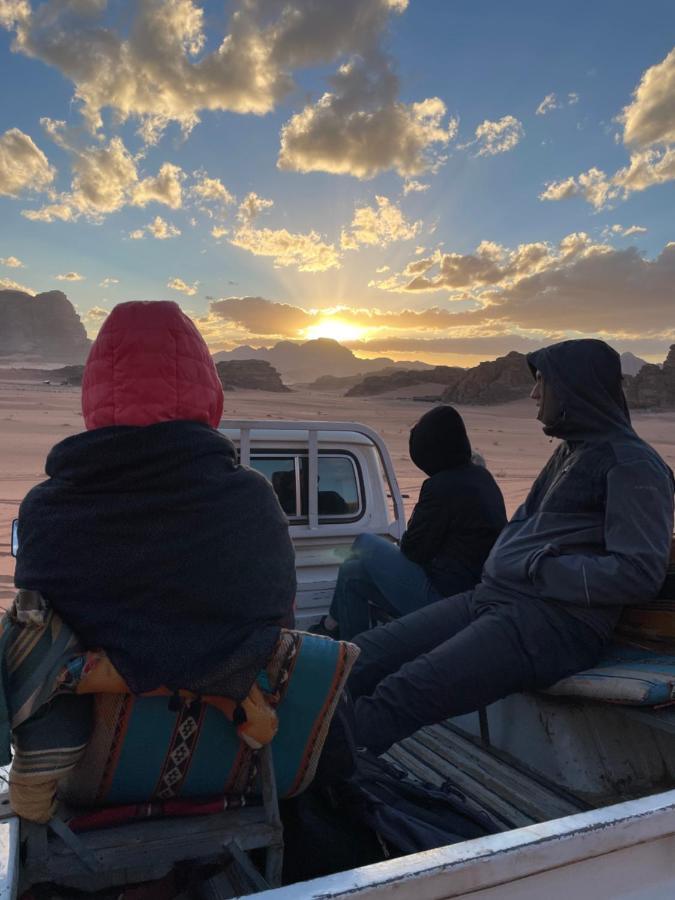 Zawaideh Desert Camp Hotel Wadi Rum Luaran gambar