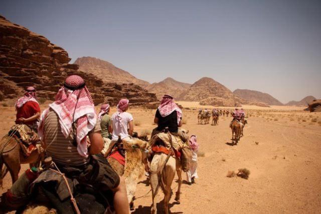 Zawaideh Desert Camp Hotel Wadi Rum Luaran gambar