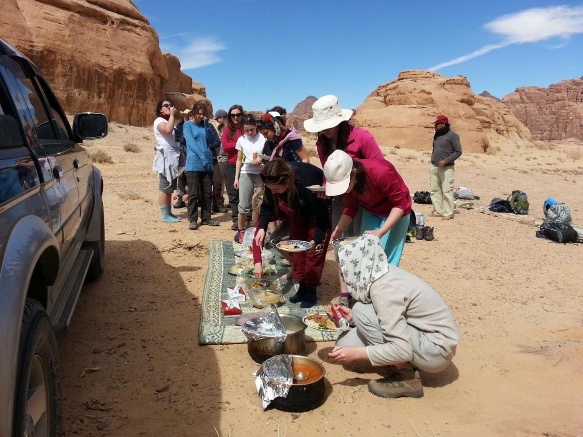 Zawaideh Desert Camp Hotel Wadi Rum Luaran gambar