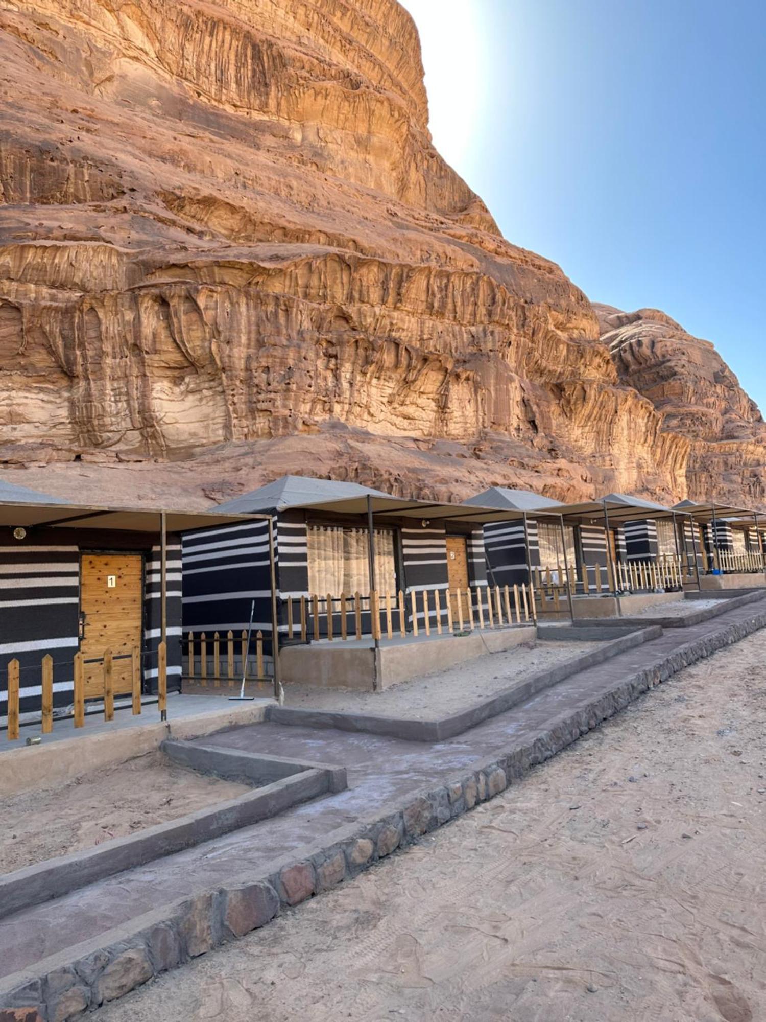 Zawaideh Desert Camp Hotel Wadi Rum Luaran gambar